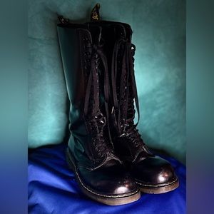 Vintage Doc Martens 20 Hole Black Boots US Men’s Size 9